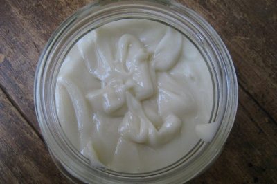 A Recipe for Handmade Peppermint Foot Cream 4